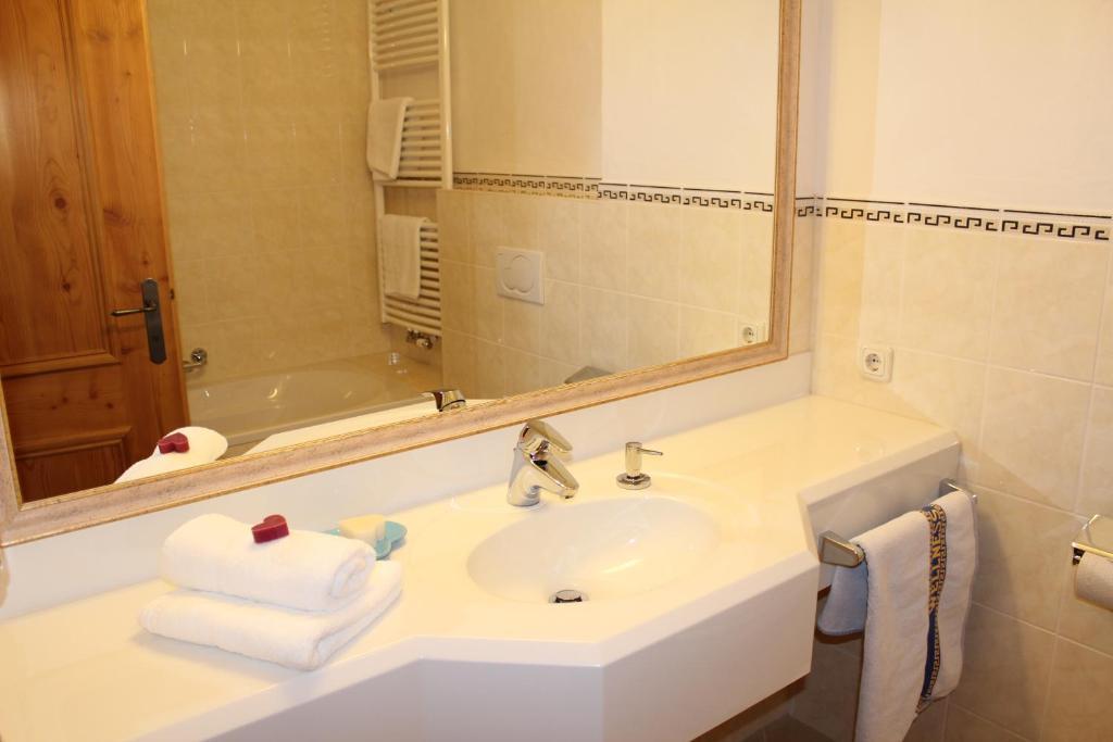 Ruhehotel & Naturresort Rehbach - Adults Only 4* Schattwald